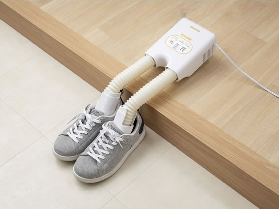 アイリスオーヤマ 脱臭くつ乾燥機 カラリエ SD-C2-W 1台(ご注文単位1台)【直送品】