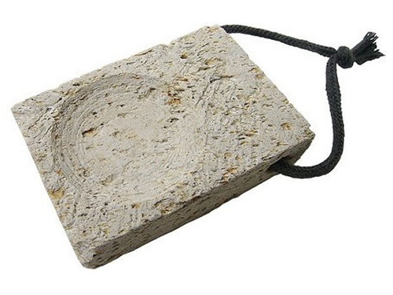 ヨコズナクリエーション 薩摩産天然 軽石 1個（ご注文単位1個)【直送品】