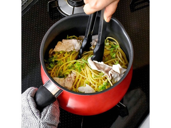 和平フレイズ ToMay IH対応 マルチポット L レッド SRA-9474 1個(ご注文単位1個)【直送品】