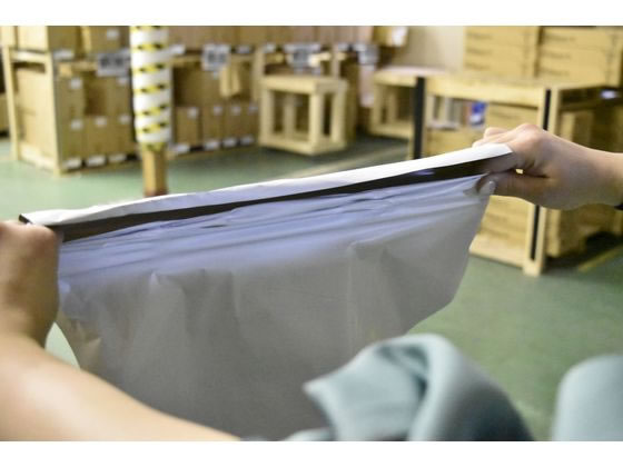 紺屋商事 透けない宅配用ビニール袋 テープ付 小 A4 25枚 1パック(ご注文単位1パック)【直送品】