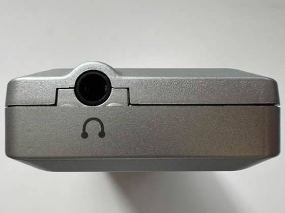 aiwa ポケットラジオ GAA4-PPR0004(SV) 1台（ご注文単位1台）【直送品】