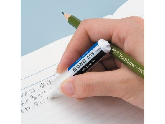 トンボ鉛筆 ホルダー消しゴム モノワン パック ソフトブルー JCB-111F 1個（ご注文単位1個）【直送品】