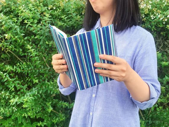 アーティミス フリーサイズブックカバー いちご大福 FFSBCICH 1枚(ご注文単位1枚)【直送品】