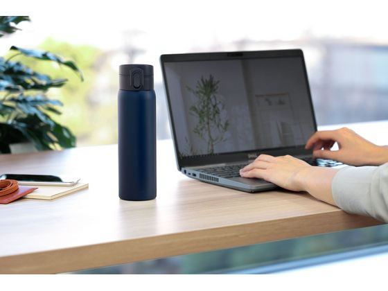 アイリスオーヤマ ステンレスケータイボトル ワンタッチ 500mLネイビー SKB-O500 1個(ご注文単位1個)【直送品】