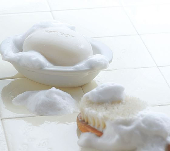 太陽油脂 パックスナチュロン クリームソープ LA 標準重量100g 1個（ご注文単位1個）【直送品】