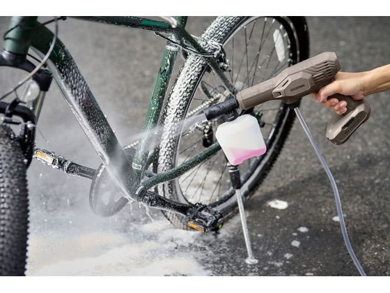 アイリスオーヤマ 充電式ハンディーウォッシャー ペールブラウン JHW-102 （ご注文単位）【直送品】