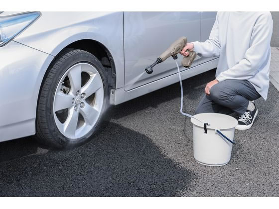 アイリスオーヤマ 充電式ハンディーウォッシャー ペールブラウン JHW-102 （ご注文単位）【直送品】