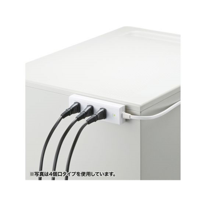 サンワサプライ 雷ガードタップ 2P 3個口 1m TAP-SP2113MG-1WN 1本（ご注文単位1本）【直送品】