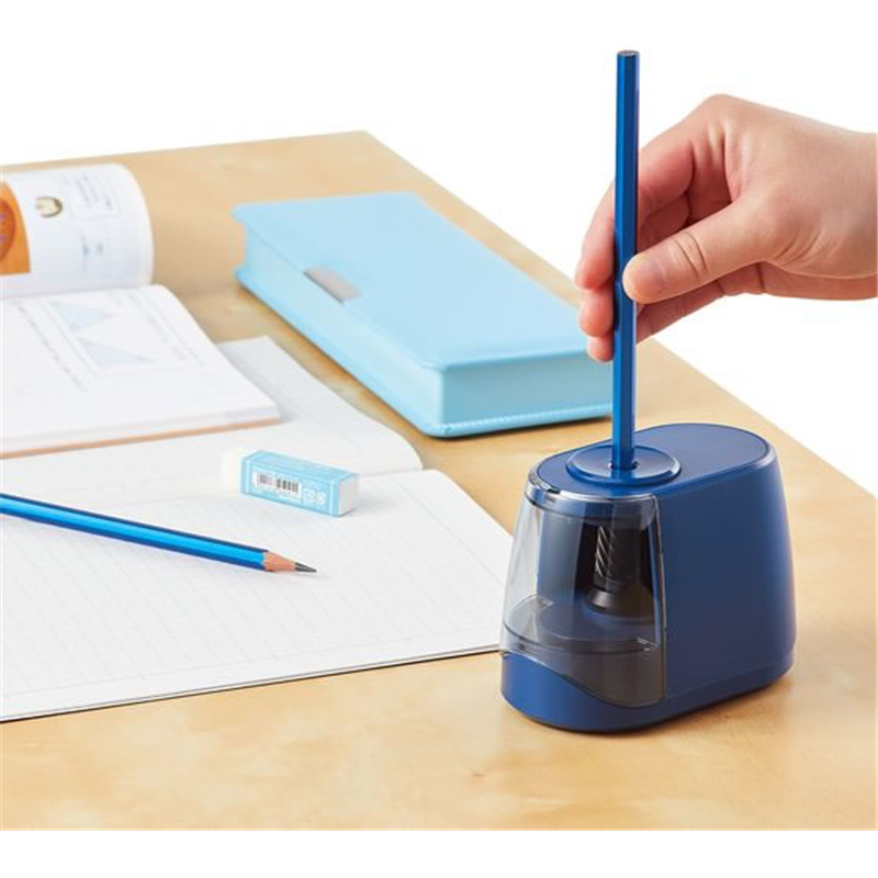 クツワ 安全電池えんぴつけずり ネイビー RS041NB 1個（ご注文単位1個）【直送品】