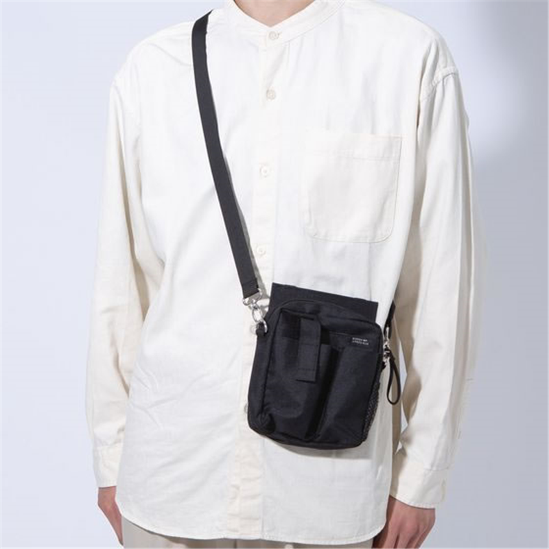 クツワ 文具エプロンバッグ ベルト ブラック BE027BK 1個（ご注文単位1個）【直送品】