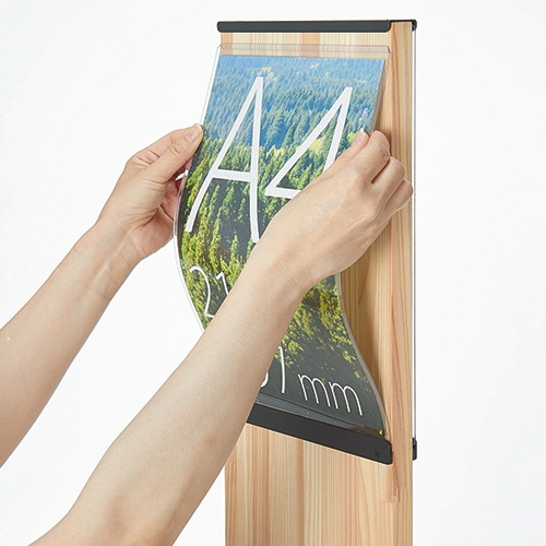 トヨダプロダクツ 間伐材を使用した案内板 A4 サテンブラック KB-IBLSK 1台(ご注文単位1台)【直送品】