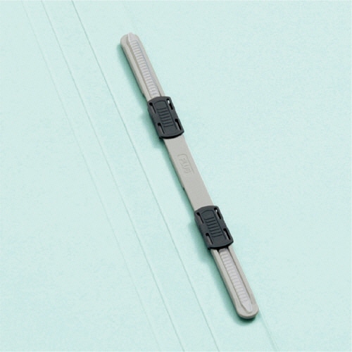 プラス フラットファイル 厚とじ300 樹脂製とじ具 A4タテ 背幅28mm グリーン No.021NW 10冊/セット(ご注文単位1セット)【直送品】