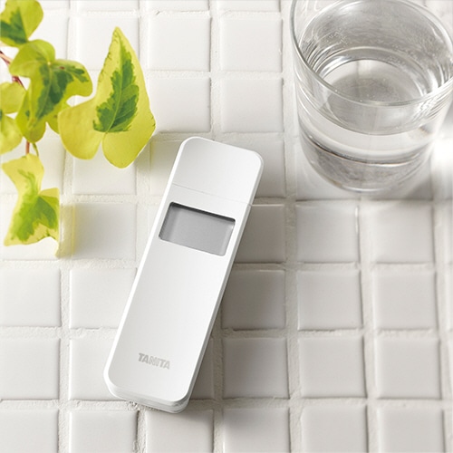 タニタ アルコールチェッカー ホワイト EA-100-WH 1個(ご注文単位1個)【直送品】