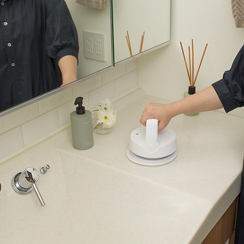 シー・シー・ピー コードレス回転モップクリーナーNeo＋ Vivi(シングル) ZJ-MA41-WH 1台（ご注文単位1台）【直送品】