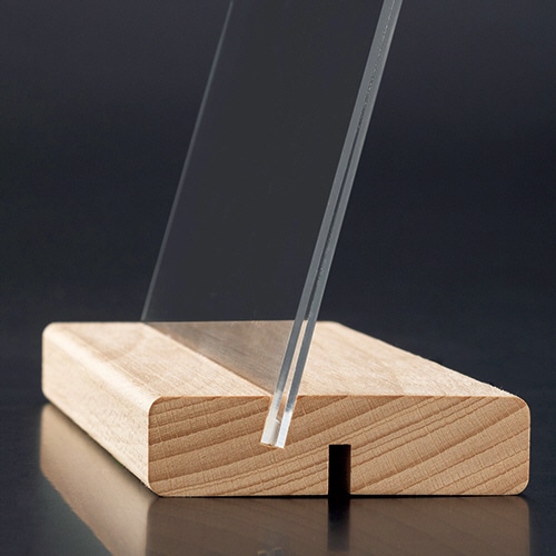 アスト 木製スタンド付 アクリルサインホルダー A4 1個(ご注文単位1個)【直送品】