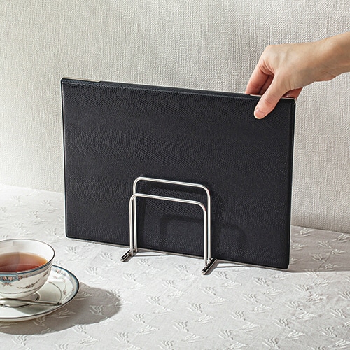 オープン工業 メニューファイル A4 4ページ 黒 MN-150-BK 1冊（ご注文単位1冊）【直送品】