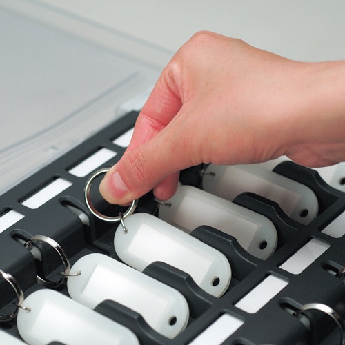 コクヨ キーファイル(KEYSYS) 白フタタイプ 18個吊 KFB-A4W 1個（ご注文単位1個）【直送品】