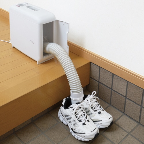 ツインバード さしこむだけのふとん乾燥機 アロマドライ ホワイト FD-4149W 1台(ご注文単位1台)【直送品】