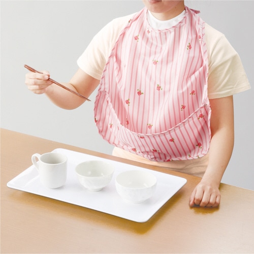 オオサキメディカル プラスハート こぼれにくい食事用エプロン ポケット付サイドタック ピンク 73755 1枚(ご注文単位1枚)【直送品】