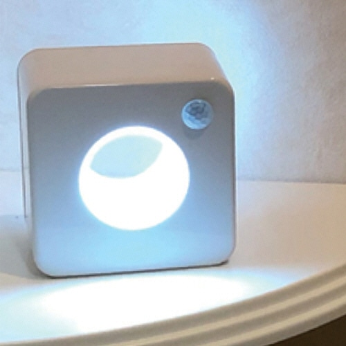 ナカバヤシ リーベックス マルチスタイル LEDミニセンサーライト やさしく光る角タイプ SL102 1個（ご注文単位1個）【直送品】