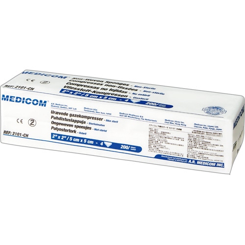 メディコム・ジャパン メディコム 不織布ガーゼ 5×5cm 4PLY(4枚重ね) 200枚/袋(ご注文単位1袋)【直送品】