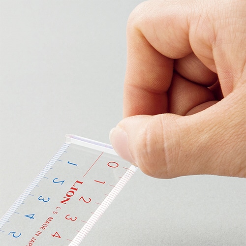 ライオン事務器 ピックアップ定規 15cm L-5 1本(ご注文単位1本)【直送品】