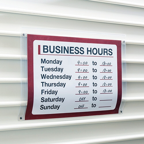 ライオン事務器 マグネットカードケース(透明ソフトタイプ) A4判 MCC-C4 1枚(ご注文単位1枚)【直送品】