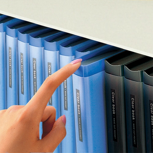 コクヨ　クリヤーブック（ウェーブカットポケット・固定式）　A4タテ　60ポケット　背幅38mm　ダークグレー　ラ-T585DM　1冊（ご注文単位1冊）【直送品】