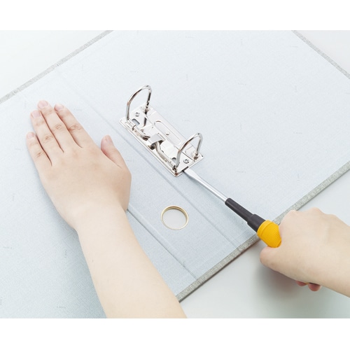 ライオン事務器　スモールファイル　A5ヨコ　2穴　270枚収容　背幅60mm　グレー　No.30-A5E　1冊（ご注文単位1冊）【直送品】