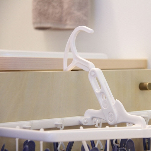 アイセン ミニ角ハンガー ピンチ16個付 LK402 1個(ご注文単位1個)【直送品】