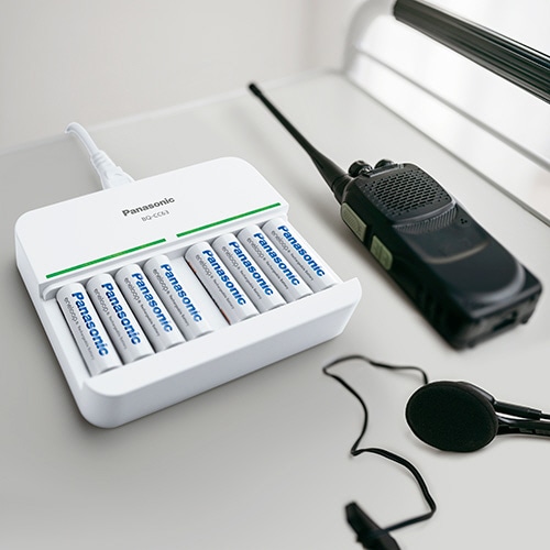 パナソニック　充電器　8列　単3・単4形用　BQ-CC63　1個（ご注文単位1個）【直送品】