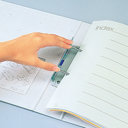 ライオン事務器 パイプ式ファイル(環境) 両開き A4ヨコ 300枚収容 30mmとじ 背幅51mm ブルー No.732RK 1冊(ご注文単位1冊)【直送品】