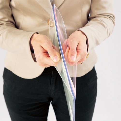 ライオン事務器 マグネットカードケース A4 ブラック MCC-A4 1枚(ご注文単位1枚)【直送品】