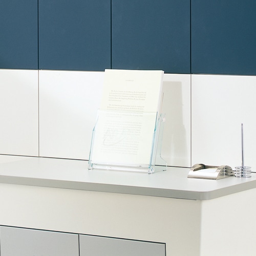 ライオン事務器 卓上パンフレットスタンド アクリルフレーム A4 1列1段 PS-111A 1個(ご注文単位1個)【直送品】