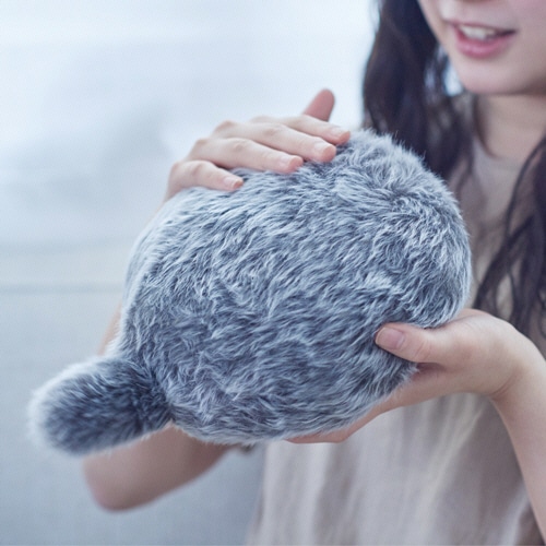 ユカイ工学 Petit Qoobo ブラン(白) YE-PQ001B 1個(ご注文単位1個)【直送品】