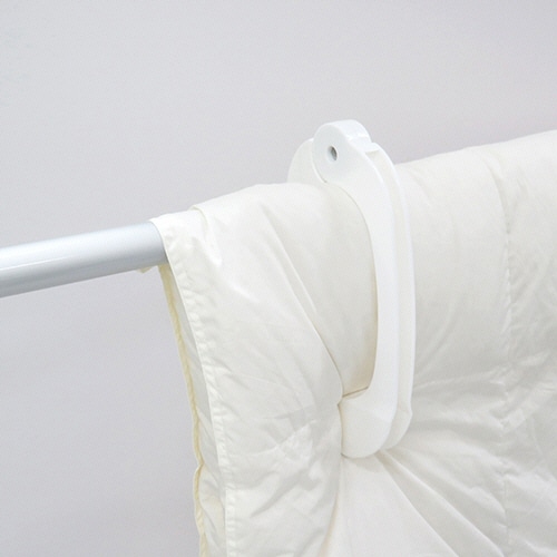 東和産業 ネオスール ふとんばさみ ホワイト 1パック(2個)(ご注文単位1パック)【直送品】