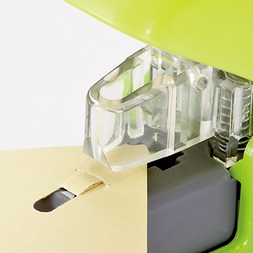 プラス　針なしホッチキス　ペーパークリンチ　ミニ　4枚とじ　ピンク　SL-104NB　1個（ご注文単位1個）【直送品】