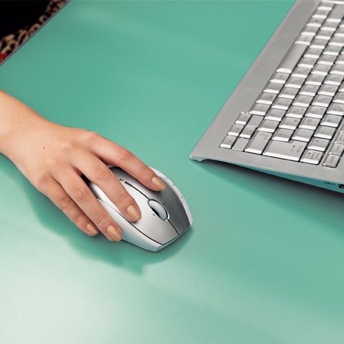 ライオン事務器 デスクマット 再生塩ビ製 ノングレア仕上 ダブル(グリーンマット付) 1090×690×1.5mm No.117-PRM 1セット(10枚)(ご注文単位1セット)【直送品】