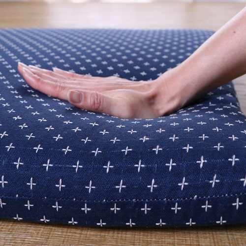 イケヒコ・コーポレーション 座布団 詩織 ネイビー 1組(2枚)/パック（ご注文単位1パック）【直送品】