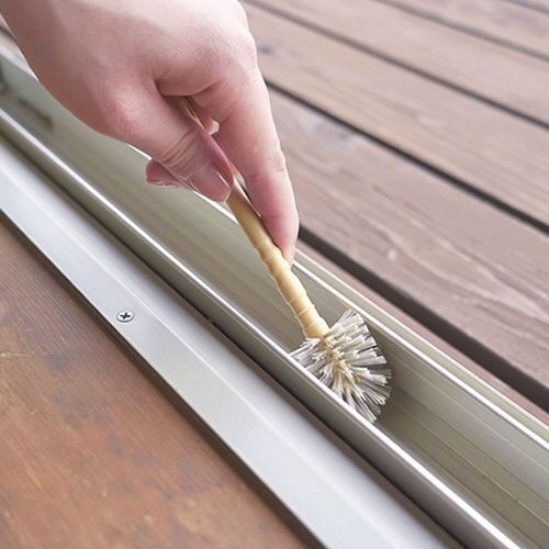 アズマ工業 くらしブラシ 3色組 3本:各色1本/パック(ご注文単位1パック)【直送品】