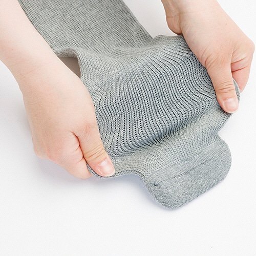 徳武産業 あゆみが作った靴下のびのびII フリーサイズ ブラック 4305-BK 1足(ご注文単位1足)【直送品】