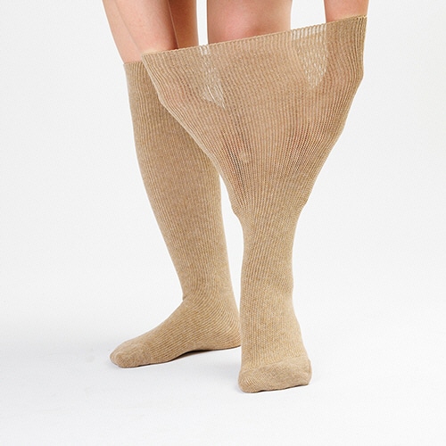徳武産業 あゆみが作った靴下のびのびIIロング フリーサイズ ベージュ 4306-BE 1足（ご注文単位1足）【直送品】