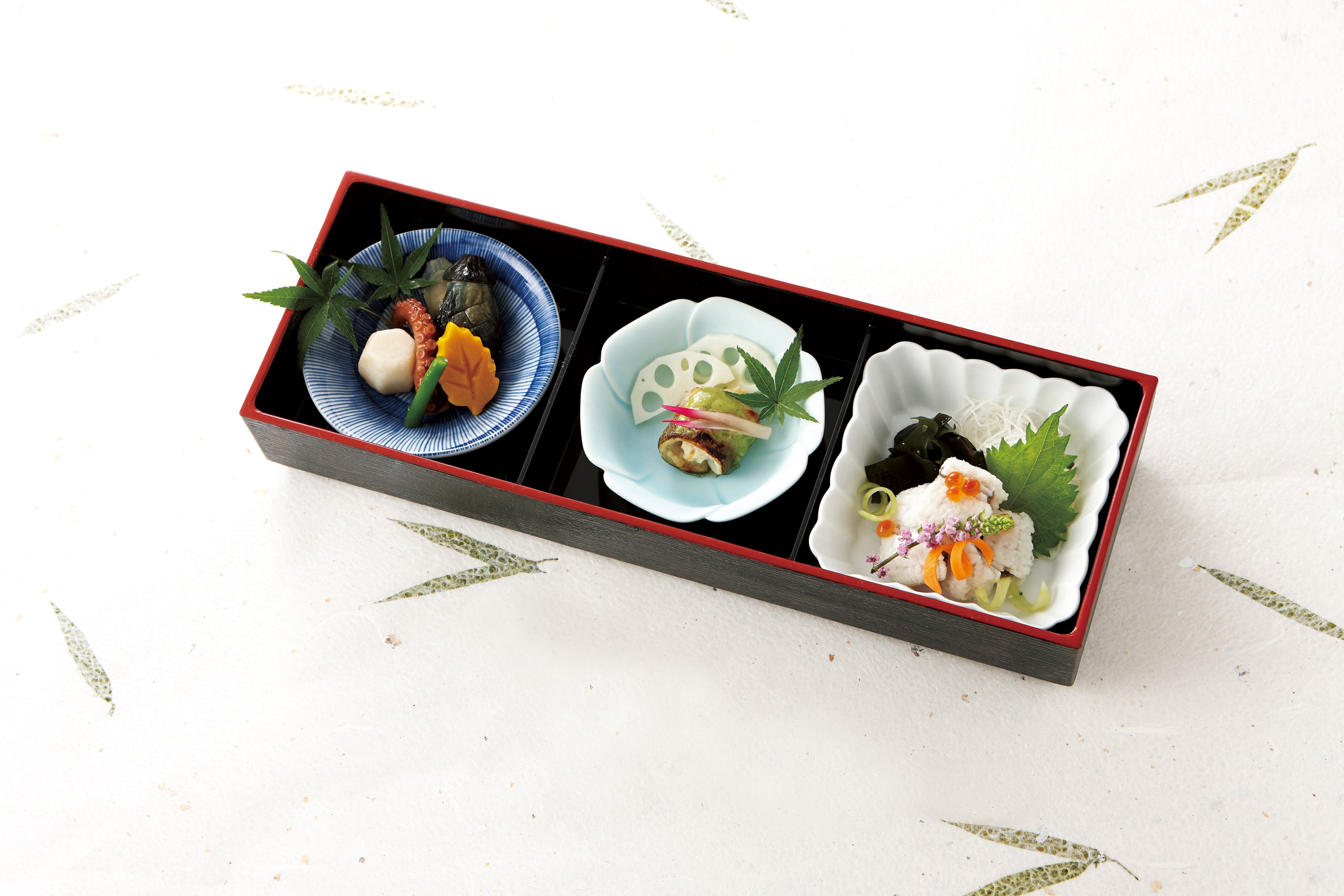 山万 三つ仕切り　風セット 1個（ご注文単位1個）【直送品】