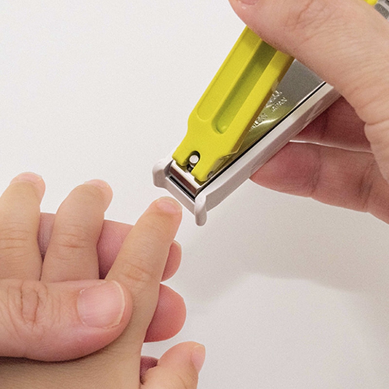 グリーンベル ステンレス製 ベビー用 深爪防止ツメキリ BA-004 1個(ご注文単位1個)【直送品】