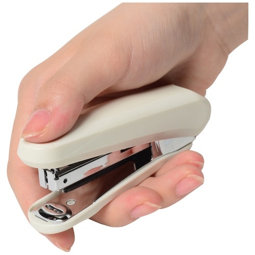 プラス PLUS ホッチキスラクヒット ホワイト ST-010R WH 30-982 1個（ご注文単位1個）【直送品】