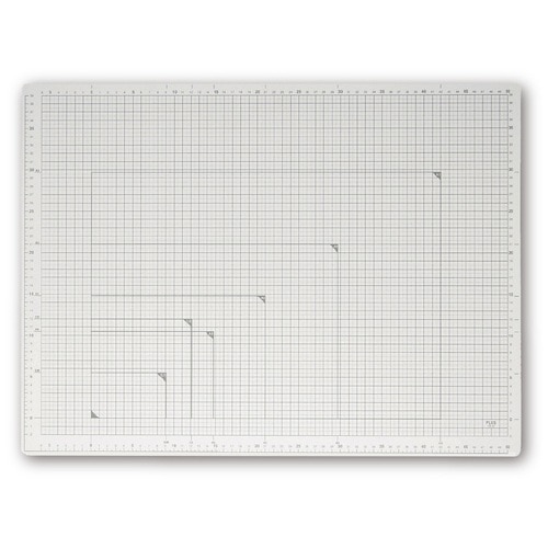 プラス PLUS カッターマット 両面 A2 450×600mm 48-585 ライトグレー 1枚(ご注文単位1枚)【直送品】