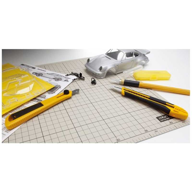 オルファ カッターマット 134B A4 グレー/茶 1個(ご注文単位1個)【直送品】