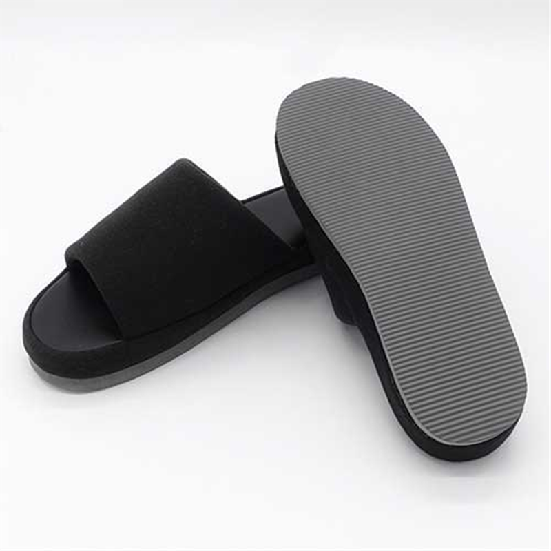 オクムラ With低反発スリッパ M ブラック 1個(ご注文単位1個)【直送品】