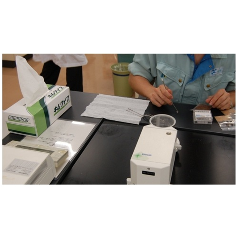 日本製紙クレシア キムワイプ M-150 150枚  1個（ご注文単位1個）【直送品】