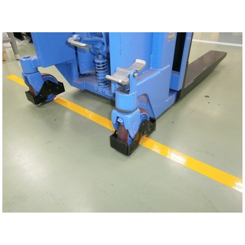 ニトムズ 耐久ラインテープ 黄 DLT-800 50mmX20m 1個(ご注文単位1個)【直送品】